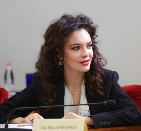 654325880 1494048185420944 8839108468441763885 N