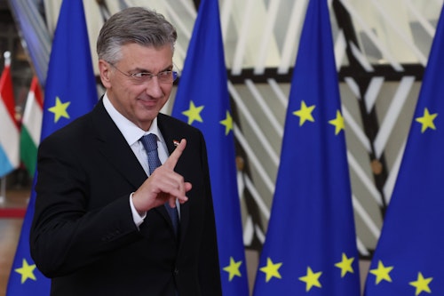 Lufta me Iranin ndikon furnizimin global me naftë  Kroacia vendos kufizim mbi çmimet e karburantit