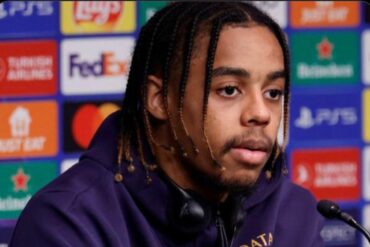 Bradley Barcola Devoile La Solution Du Psg En Ldc Et Parle De Luis Enrique