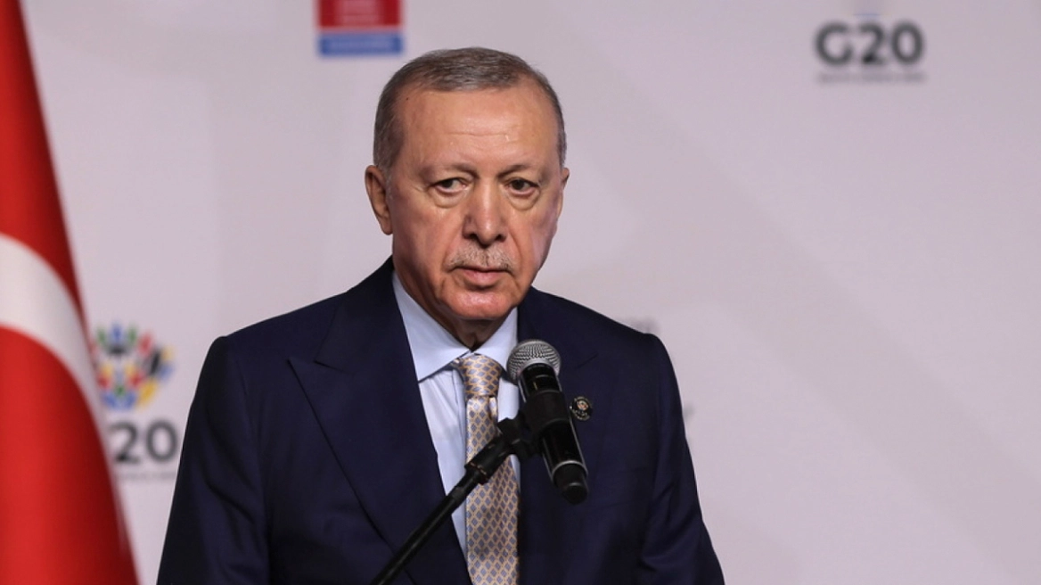 Presidenti turk Erdogan nxit shtetet e Gjirit të qëndrojnë larg luftës