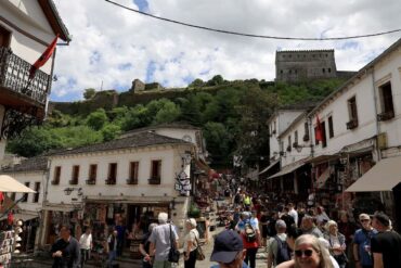 Gjiroakster Turizem Turiste 4