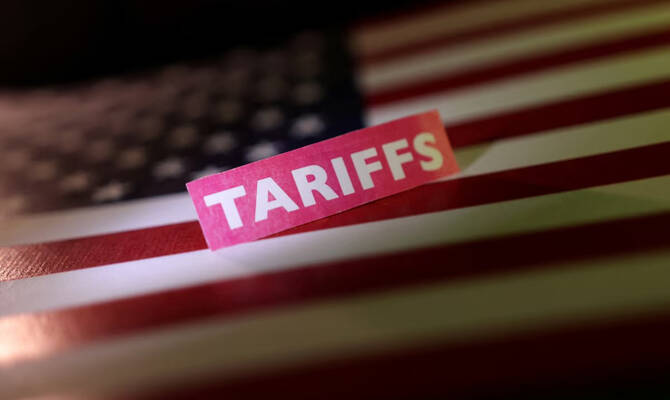 Gjykatësi urdhëron administratën Trump të finalizojë mallrat që hyjnë në SHBA pa vlerësuar tarifat që u hoqën