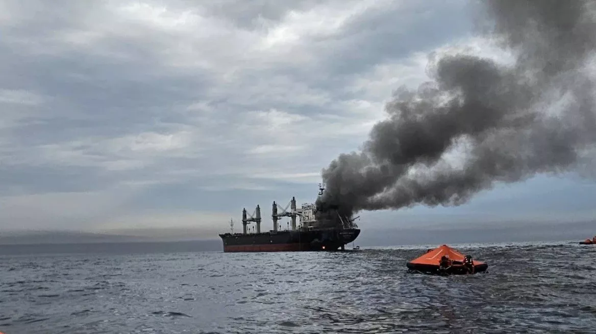 Irani po përdor dronë nënujorë për të sulmuar anijet cisternë