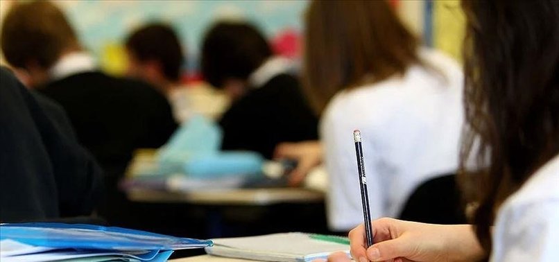 nje-shkolle-ne-cikago-do-te-perdore-inteligjencen-artificiale-ne-mesimdhenie-kete-vjeshte