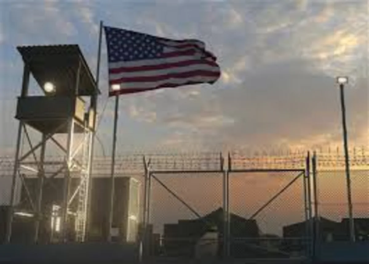 Të shtëna me armë në bazën ushtarake amerikane  një i vdekur