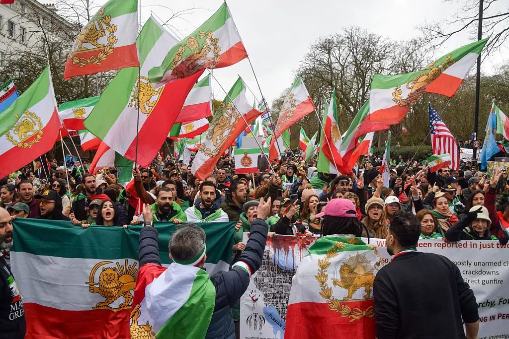 Teherani paralajmëron konfiskimin e pronave jashtë vendit të iranianëve që mbështesin sulmet amerikane