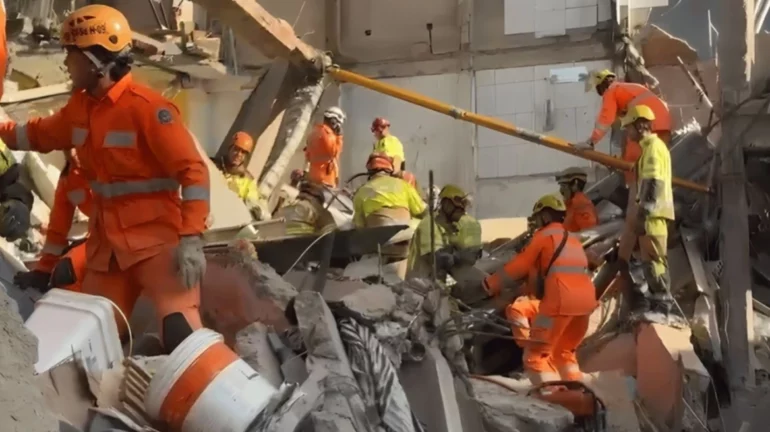 Tetë Të Vdekur Nga Shembja