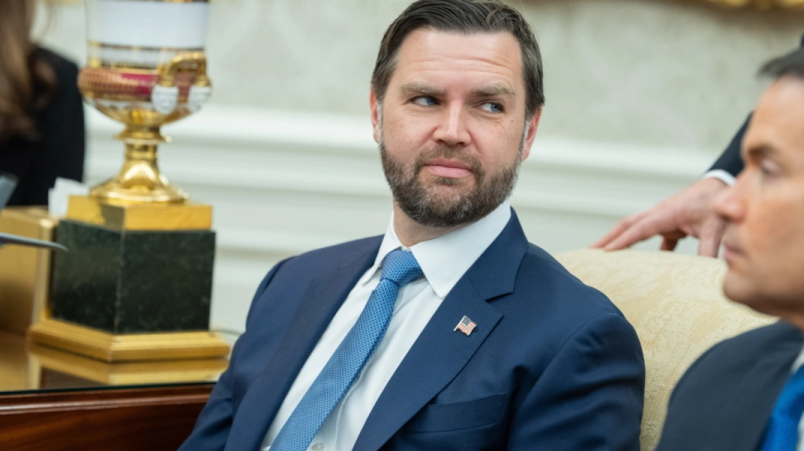 J.D. Vance premton hetim të plotë mbi UFO-t para mbarimit të mandatit