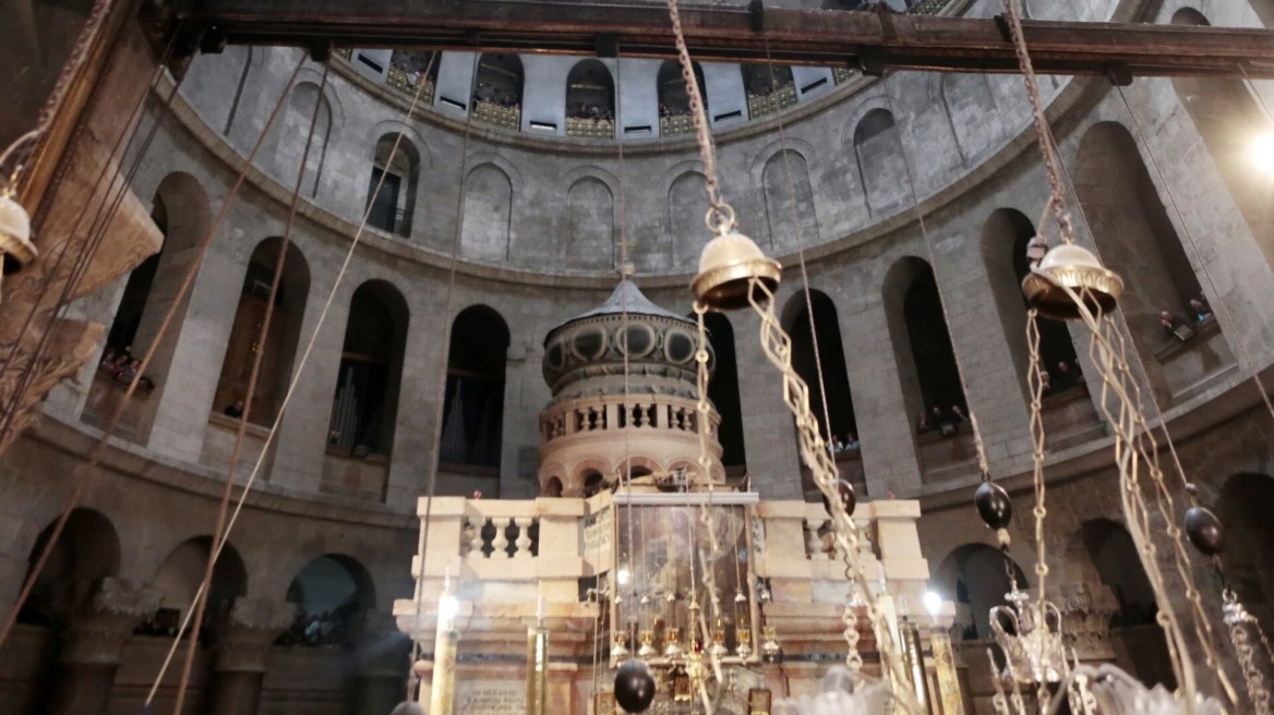 Varri i Shenjtë mbyllet për arsye sigurie pas sulmeve të vazhdueshme iraniane