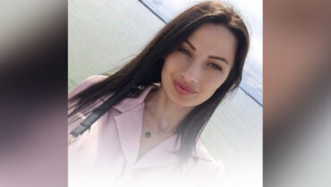 Whatsapp Video 2026 03 22 At 10.22.48 Pm.00 01 42 05.still001