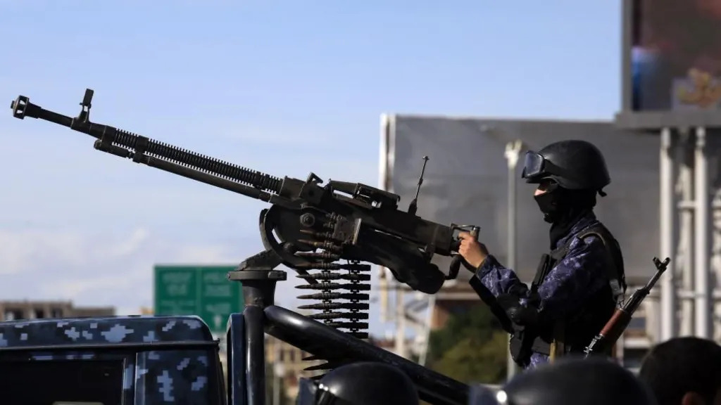 Përshkallëzimi në Lindjen e Mesme   Rritet frika për përfshirje në konflikt   BBC  Grupi terrorist Houthi lëshon r   