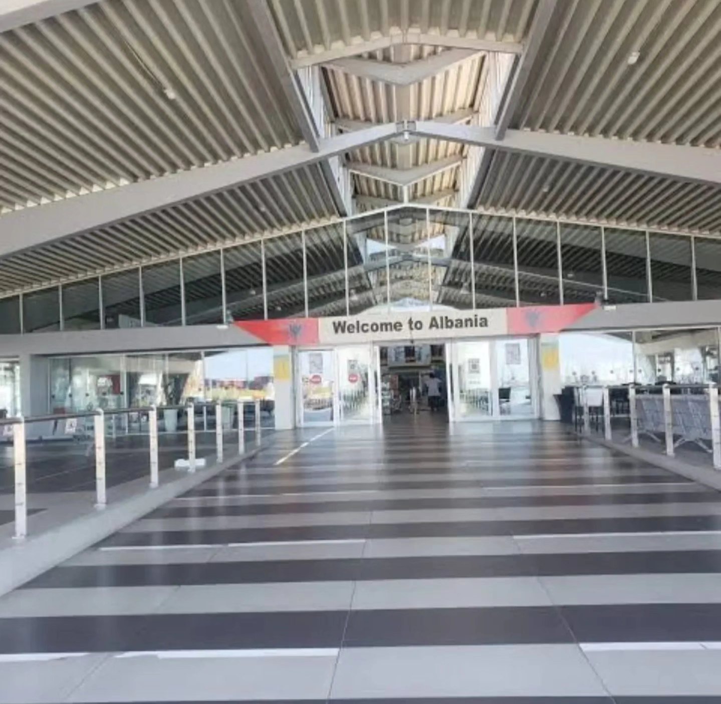 EMRI  I dënuar në Itali për vjedhje  ndalohet në Durrës 42 vjeçari me disa identitete