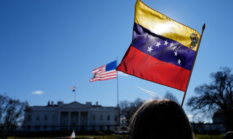 Eaa290e4 Venezuela Usa Flags