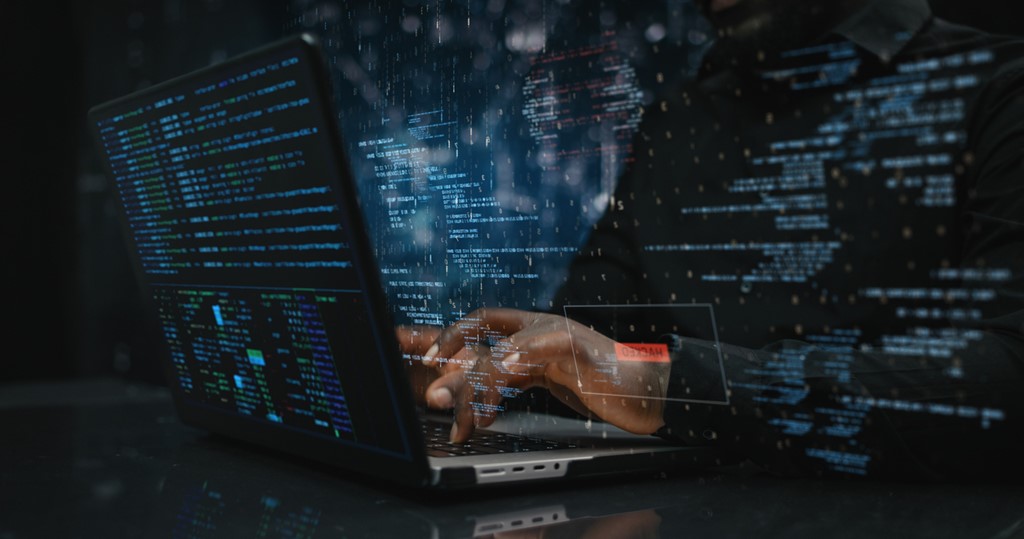 irani-perballe-goditjeve-ajrore-ekspertet-paralajmerojne-hakerat-e-teheranit-po-pergatisin-sulme-kibernetike-ne-mase