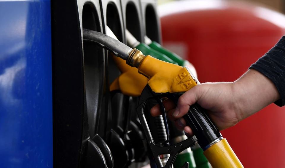 Bordi i Transparencës rrit sërish çmimin e naftës, shkon në 218 lekë për litër, ja me sa do të tregtohet benzina