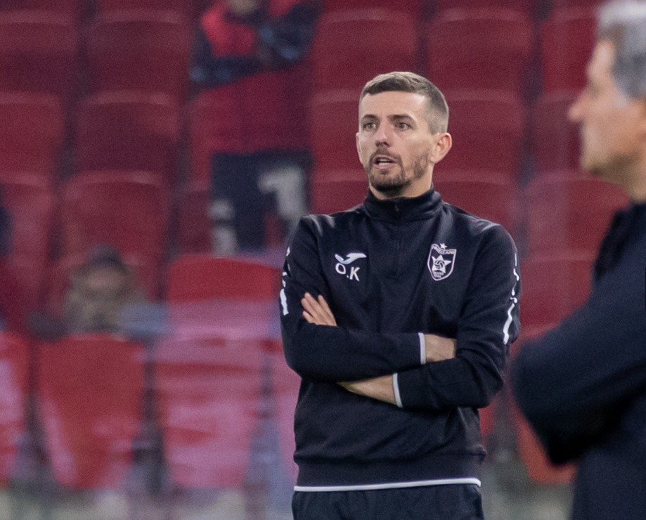 cmontoi-dinamon-ne-derbi-trajneret-e-ekipeve-kombetare-bekojne-kernajen