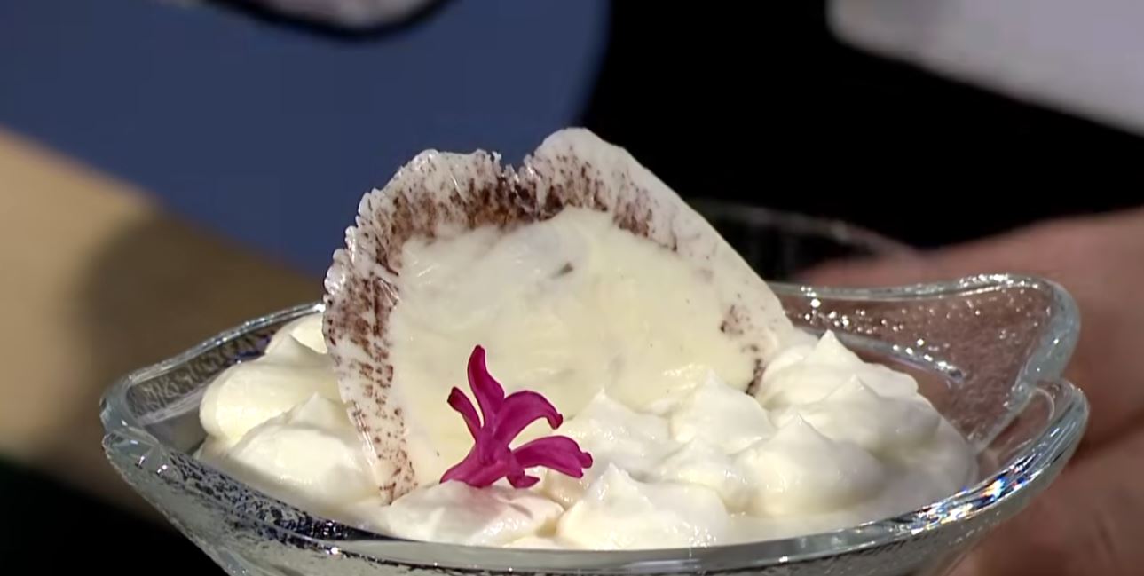 Oriz basmati mix (me ngjyra dhe fruta të thata) dhe cheesecake me qumësht kokosi/ Recetat e ditës