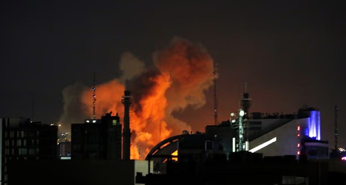  Sulmet e SHBA ndaj Iranit mund të zgjasin deri në 1 muaj   Trump  Gjithçka po shkon sipas planit  u vranë të gjit   