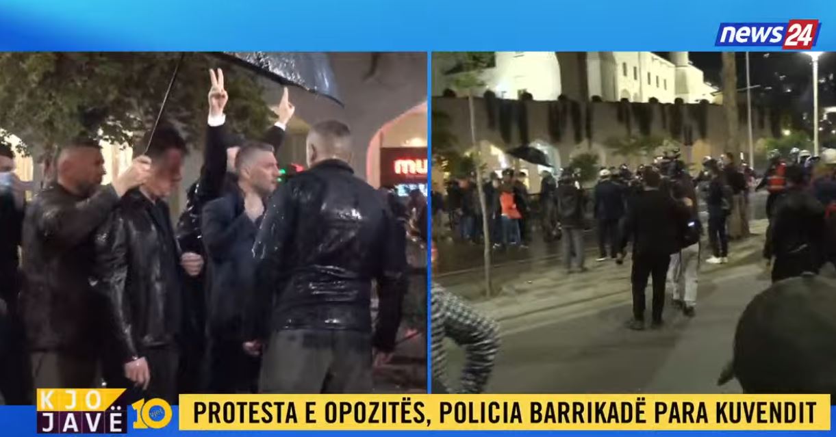 Protesta e PD zhvendoset te Parlamenti  policia përdor ujë me presion për shpërndarjen e turmës