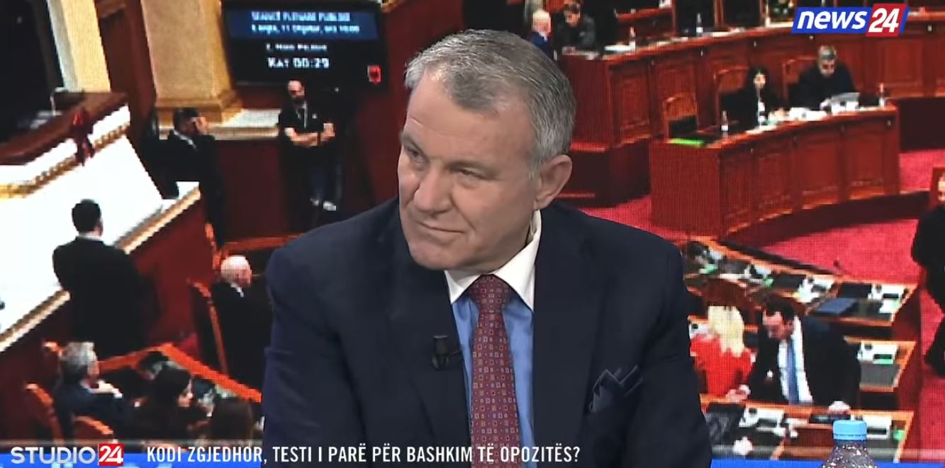 “E kam detyrim ndaj qytetit”, Arben Malaj njofton kandidimin në zgjedhjet vendore: Do garoj për kryebashkiak të Vlorës si i pavarur!