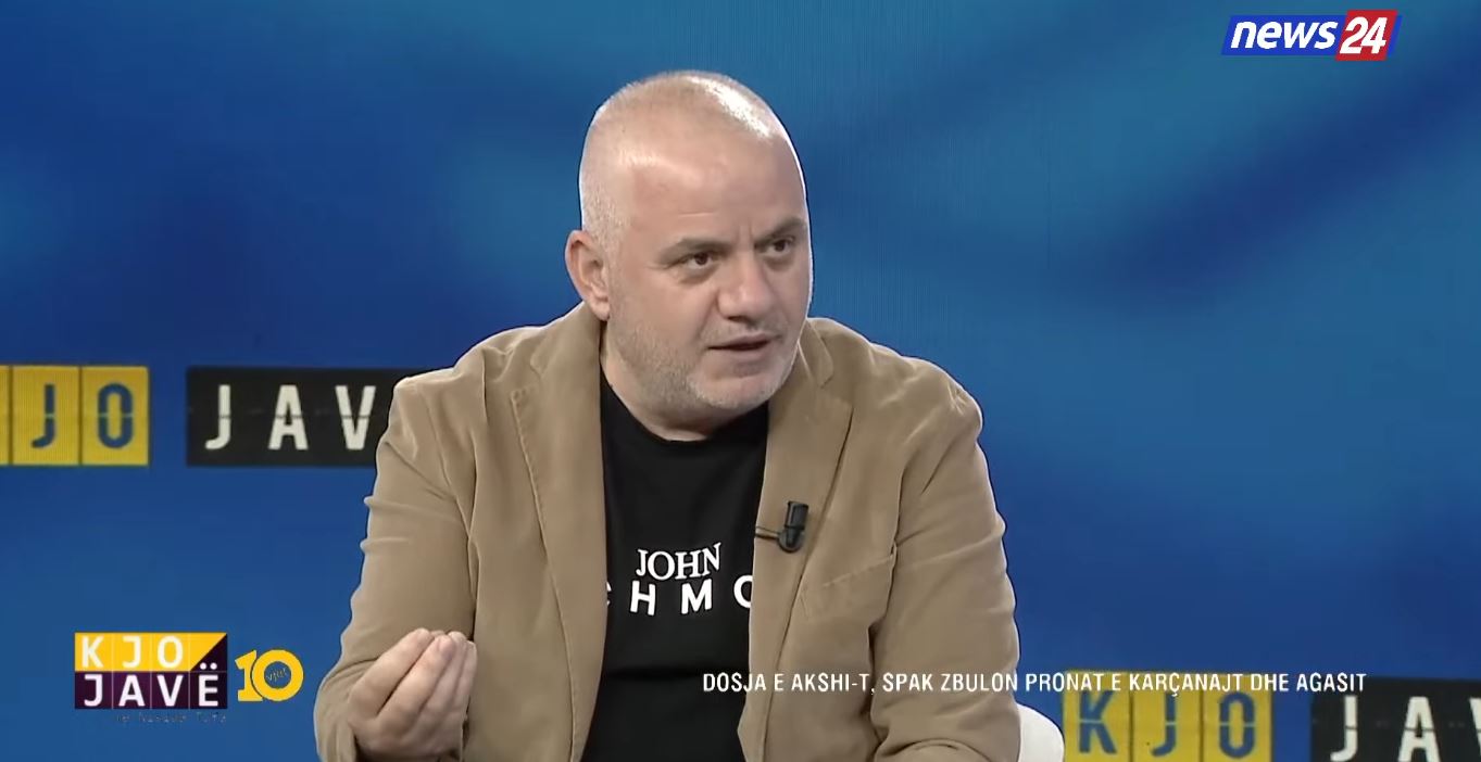  Është kthyer në armik publik  rrezikon  lart     Agasi pentito  Gazetari  Nëse arrestohet  çan  godinat te Dëshmorët e Kombit   