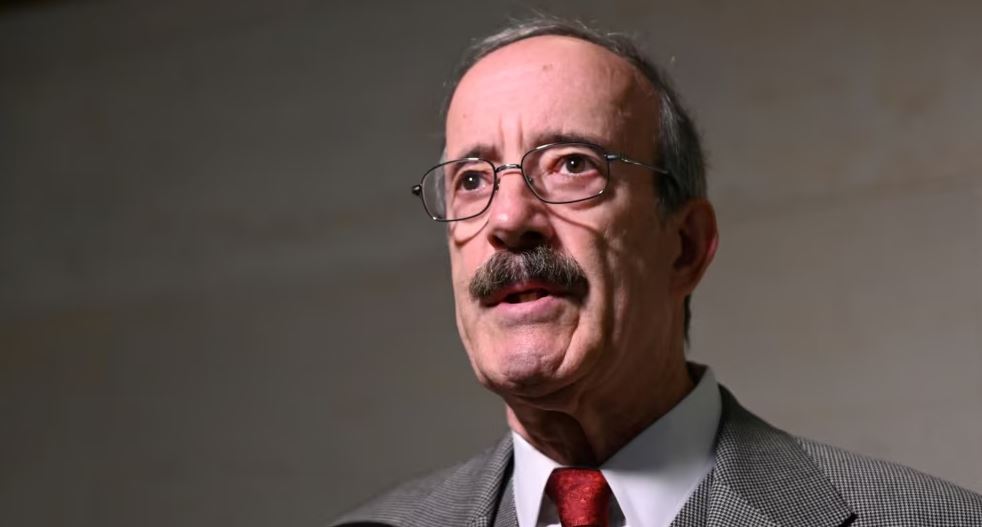 Një nga mbështetësit më të mëdhenj të Kosovës! Ndërron jetë ish-kongresmeni amerikan, Eliot Engel