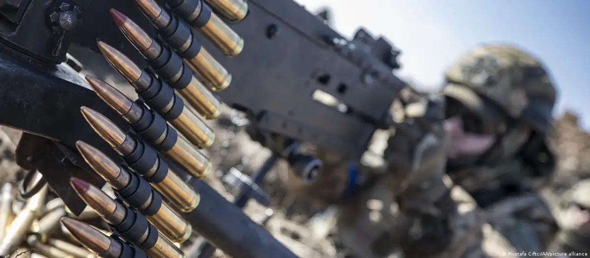 Bota shpenzon 2.887 trilionë dollarë për armë: Evropa udhëheq rekordin e SIPRI
