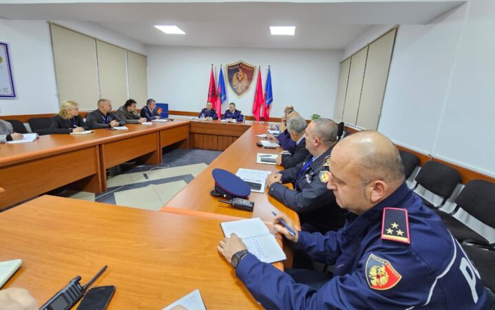 7f7d1b52 E804 4fa3 960e 6aefd733fa55