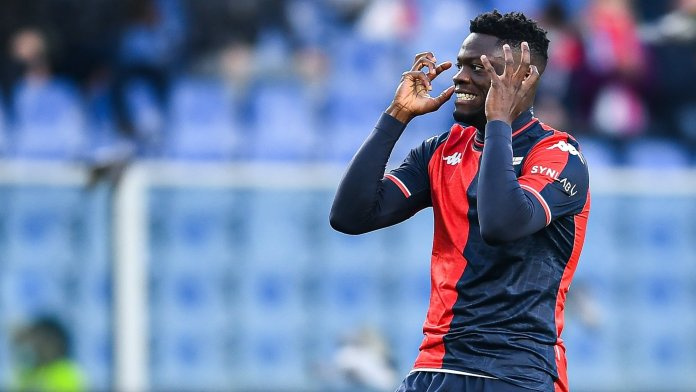 VIDEO  Ekuban nderon Genoan ndaj Sassuolos  ish sulmuesi i Partizanit realizon gol në Serie A