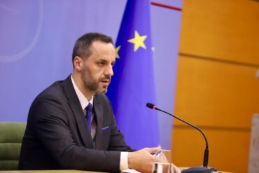 85c7e082 E1fb 4a6a 8fc7 8bb317cb7366