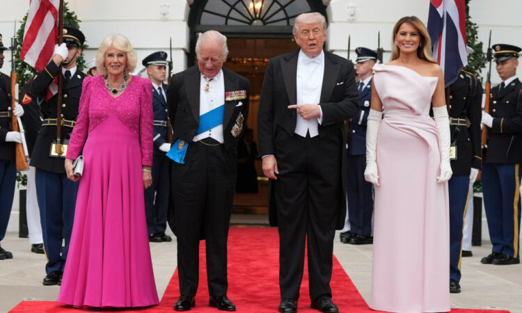 876fcdfa Trump Charles 284 1