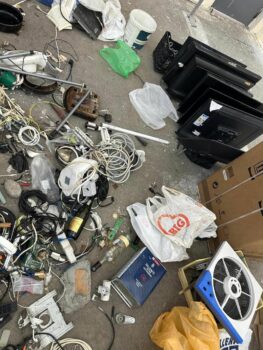 955f5a2e 155c 4046 9c09 46ea22b13211