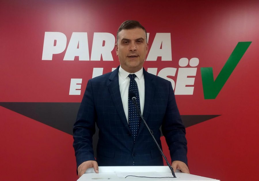 akuzat-e-spak-ndaj-presidentit-te-pl-tedi-blushi-komunikimi-mes-drejtuesve-te-dia-s-verteton-lidhje-zero-te-ilir-metes-me-af