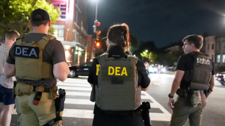 Bolivia Dhe Shba Të