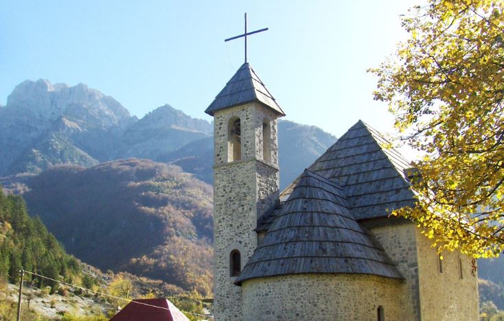  Porta e Alpeve   BIRN  Qeveria hedh 100 milionë euro në Shkodër para zgjedhjeve lokale