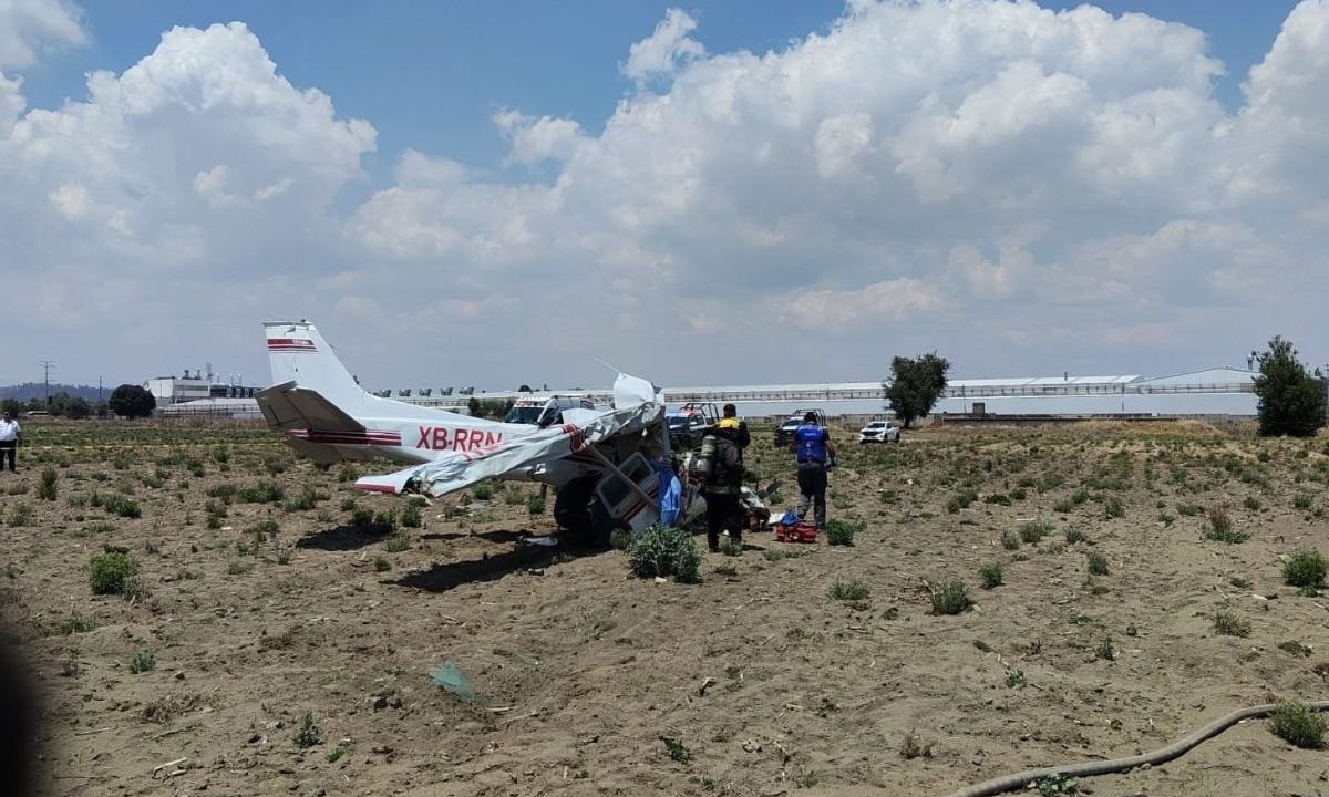 Katër persona humbin jetën kur një aeroplan i vogël u rrëzua në një zonë rurale të shtetit Puebla  në Meksikën qendrore