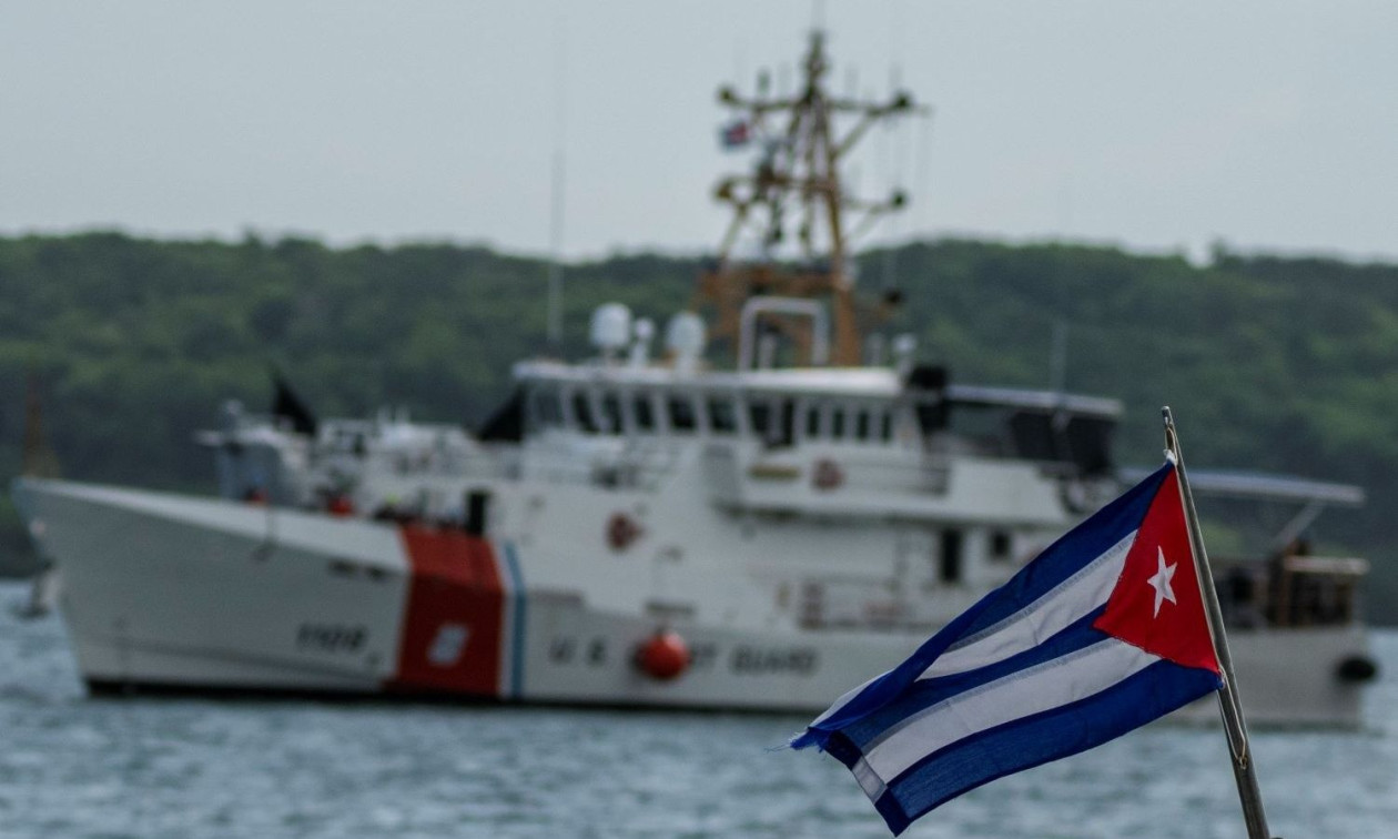 Pentagoni planifikon operacione të mundshme ushtarake në Kubë