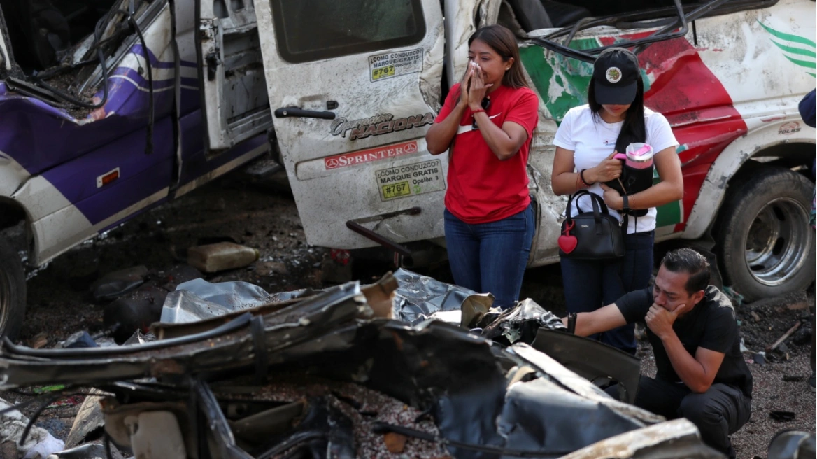 Rebelët pranojnë  gabimin  mbi sulmin me bombë që vrau 21 persona në Kolumbi