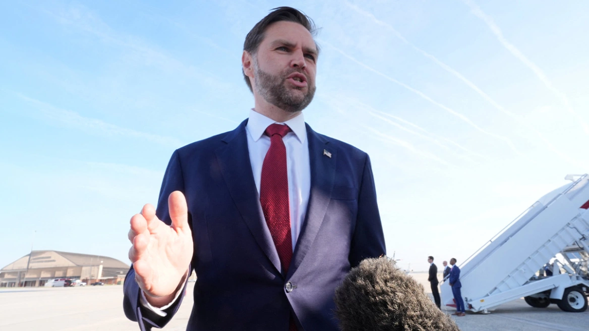 Vance   Topi është në fushën e Teheranit   SHBA të kërkojnë që Irani të dorëzojë uraniumin e pasuruar