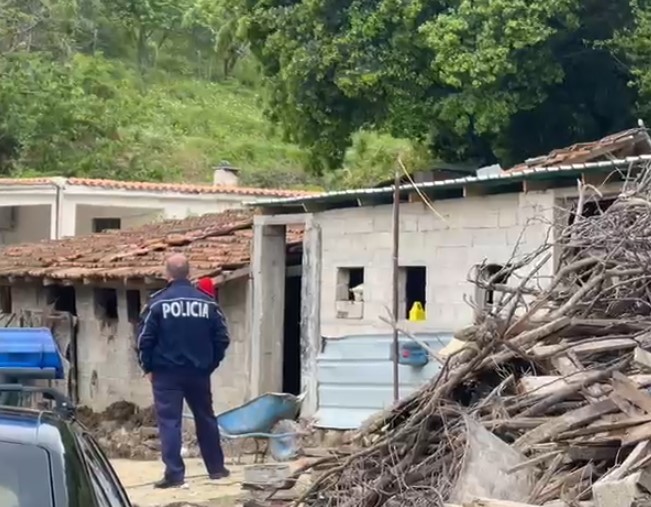 Tritoli i shpërtheu në duar  procedohet penalisht 29 vjeçari nga Tepelena  Gjendja shëndetësore e dy të rinjve 