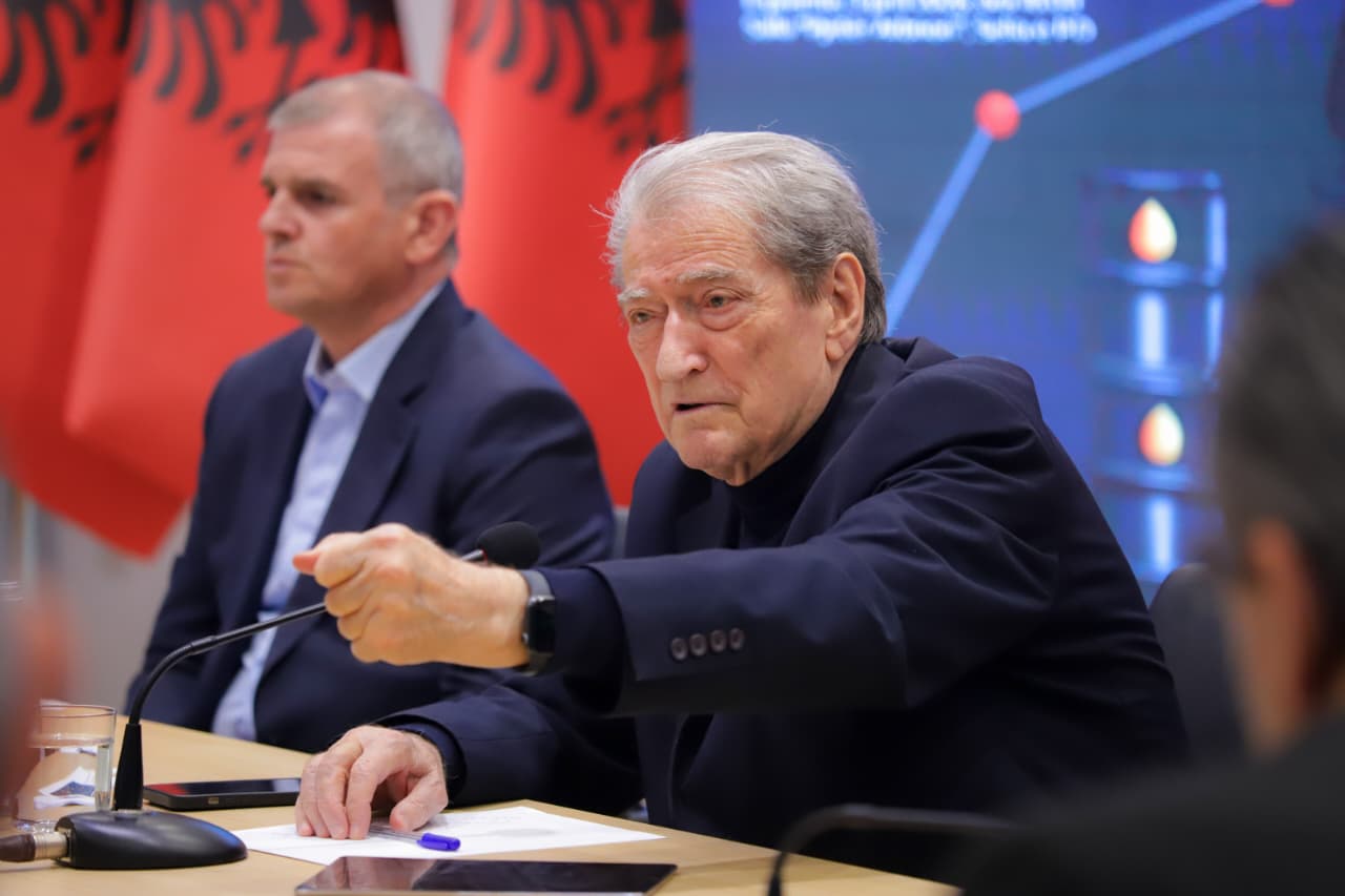  Rama po krijon kompani shtetërore nafte për të marrë llokmën e tij   Berisha  Do të gjejë një tjetër Ergys Agas a   