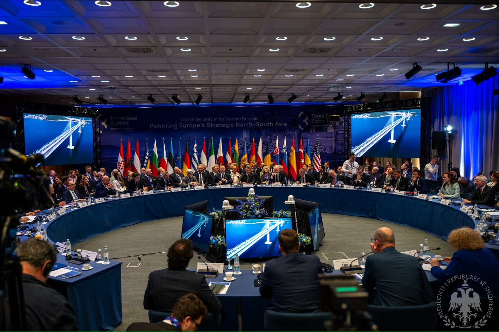 Samiti i 11-të i Nismës së Tre Deteve: Begaj në Dubrovnik, Ballkani Perëndimor si bosht strategjik i Evropës
