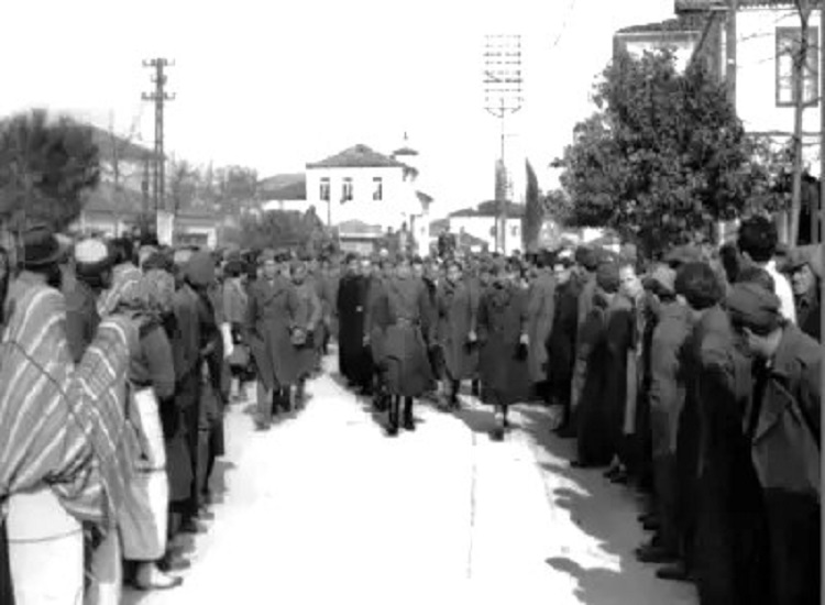  Përpjekja e PKSH së për të lidhur aleancë me katolikët në Shkodër dështoi  pasi Kleri Katolik kishte refuzuar madje edhe kërk   