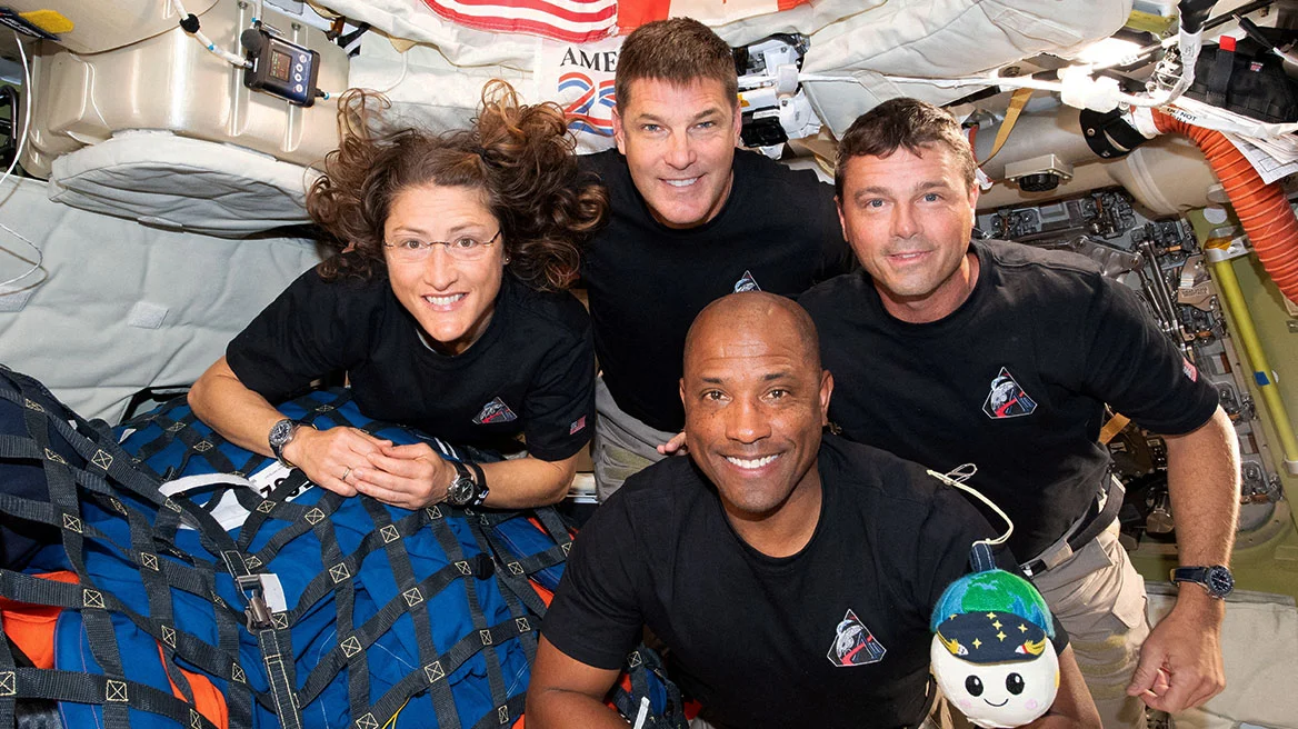 U kthyen në Tokë pas ditësh nê hapësirë  çfarë ndodh tani me astronautët e Artemis II 