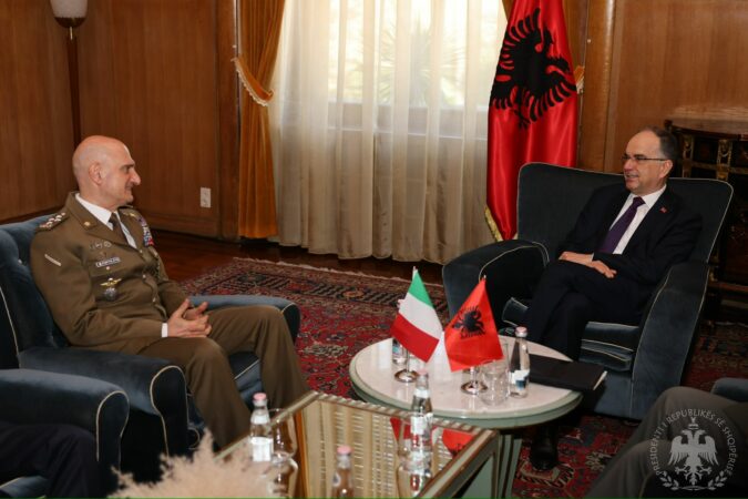 Cc378573 C644 4c33 83b3 6585d8ee62bc