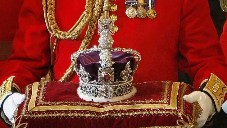 Kryebashkiaku i New Yorkut i kërkon Mbretit Charles diamantin Koh i Noor  Historia e gurit të  mallkuar 