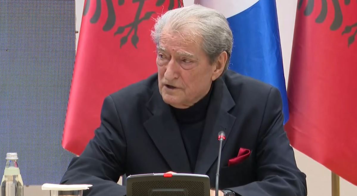 “Shqipëria ka në krye një bandë kriminale”/ Berisha: Rama bllokoi drejtësinë sepse e di që pas dosjes Balluku është edhe vetë ai! Janë organizatë, pa asnjë legjitimitet në pushtet