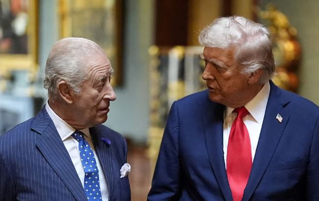 Vizita e Mbretit Charles III në SHBA në dyshim pas sulmit të fundit pranë Trump  Pallati Buckingham  Po informohemi për situat   