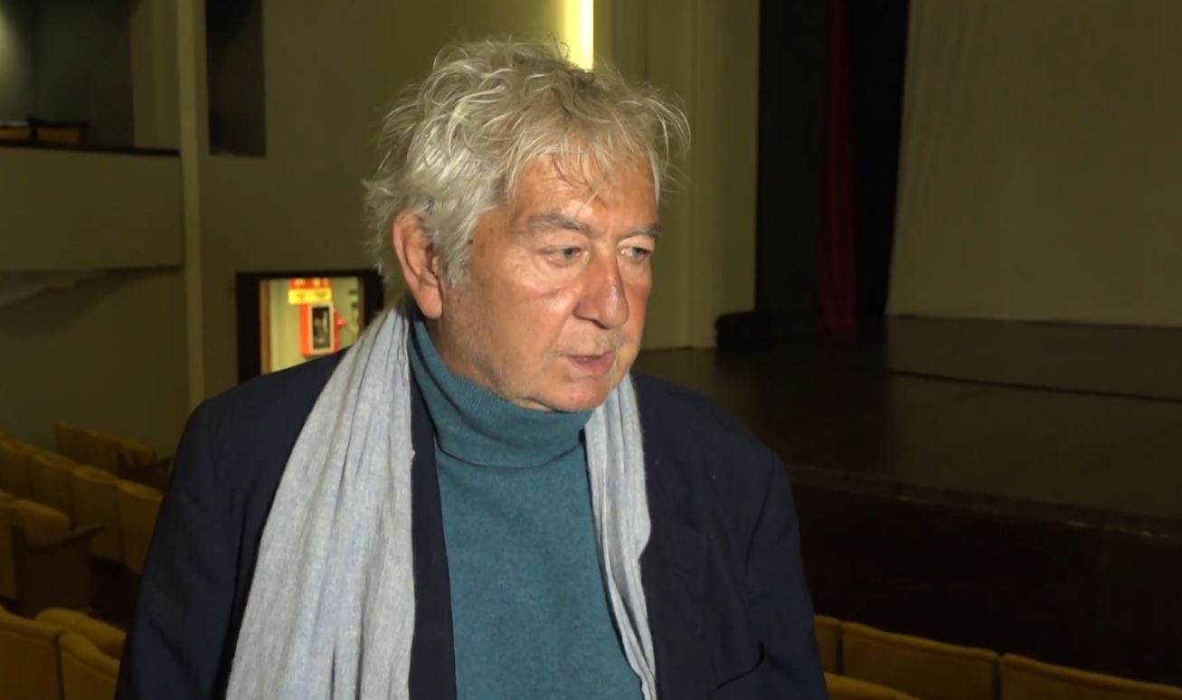 Skenaristi i Paolo Sorrentinos në Tiranë  Contarello  Filmat shkruhen duke vjedhur ato që përjetojmë