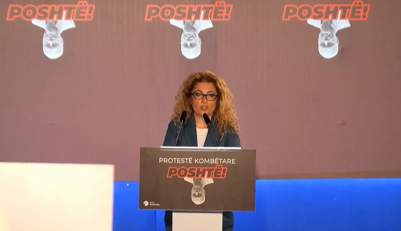 “Ai që ju vodhi votën, ju gënjeu dhe për integrimin”, Grimçi: Ku është Evropa? Pushteti i vjedhur dogji ëndërrat e të rinjve…